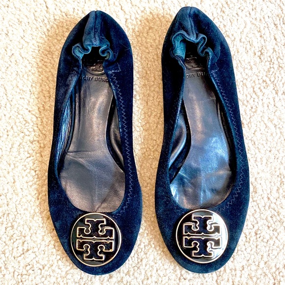 Tory Burch Black Suede Reva Ballet Flats Size 7.5 - Picture 2 of 10